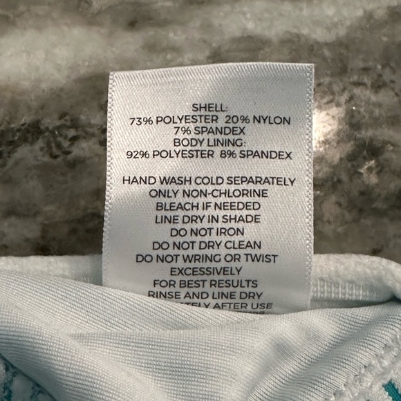 NWOT Shade & Shore Ribbed Bralette Adjustable Bikini Top, Multiple Sizes - Picture 8 of 8